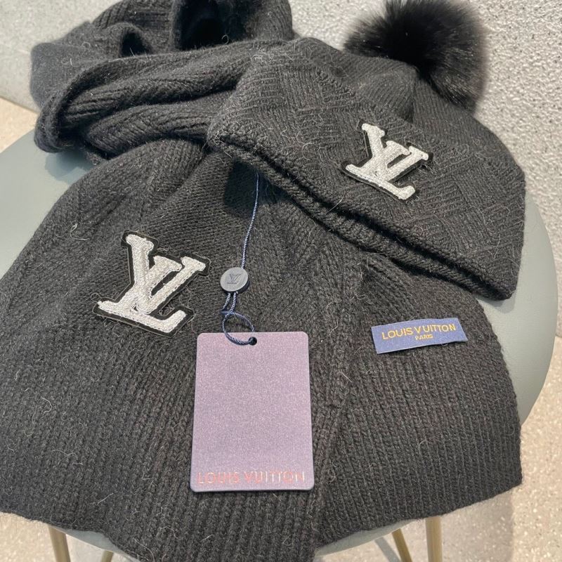 Louis Vuitton Caps Scarfs